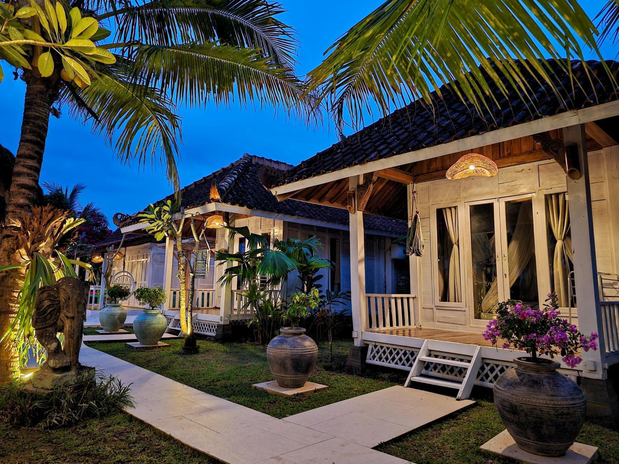Janur Bungalow Маґеланґ Екстер'єр фото