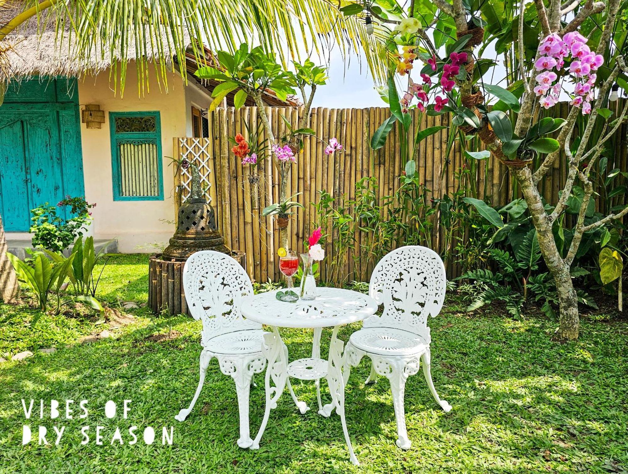 Janur Bungalow Маґеланґ Екстер'єр фото